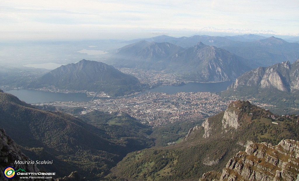 44 Panorama Ovest. Lecco..JPG